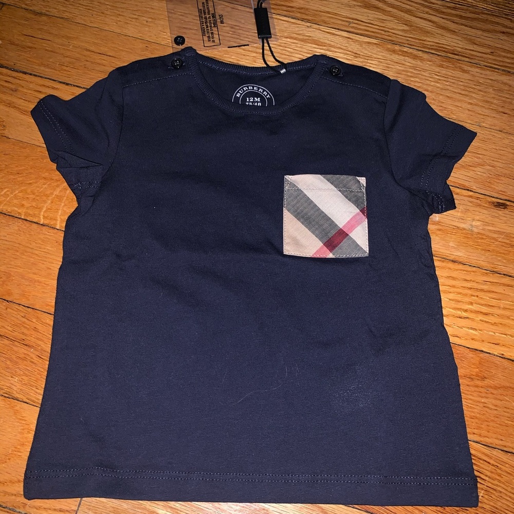 Burberry girls pocket t shirt